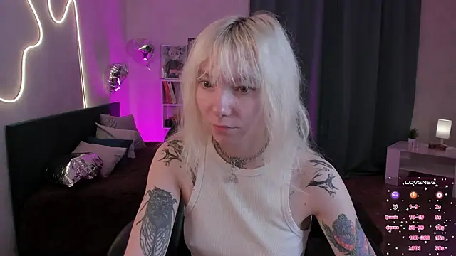 Snapshot of tattoo_art_baby chatting on 06/04/26, 12:48 tattoo art baby online show from 06/04/26, 12:48