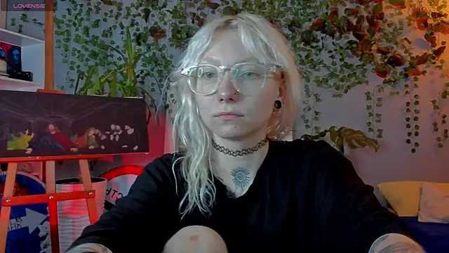 Snapshot of tattoo_art_baby chatting on 06/30/26, 01:27 tattoo art baby online show from 06/30/26, 01:27