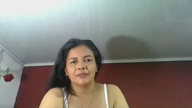 Snapshot of DianaOchoa_ chatting on 03/01/26, 11:27 DianaOchoa online show from 03/01/26, 11:27