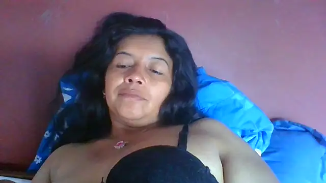 Snapshot of DianaOchoa_ chatting on 06/27/26, 12:22 DianaOchoa online show from 06/27/26, 12:22