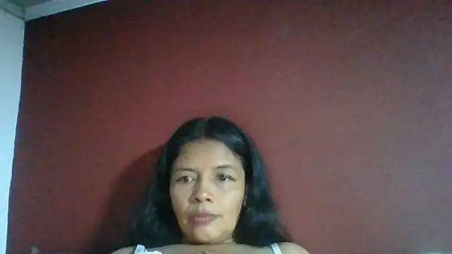 Snapshot of DianaOchoa_ chatting on 03/16/26, 05:44 DianaOchoa online show from 03/16/26, 05:44