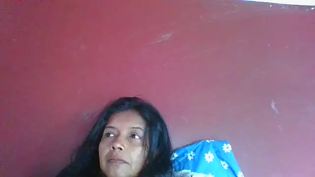Snapshot of DianaOchoa_ chatting on 06/02/26, 11:43 DianaOchoa online show from 06/02/26, 11:43