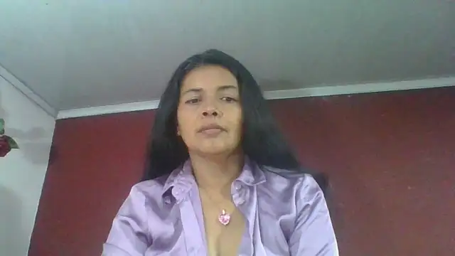 Snapshot of DianaOchoa_ chatting on 02/22/26, 11:06 DianaOchoa online show from 02/22/26, 11:06
