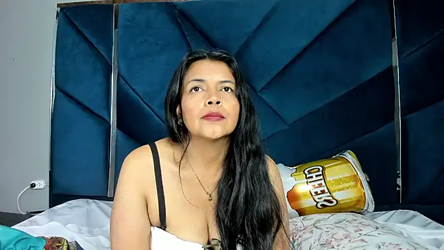 DianaOchoa  online show from 09/26/25, 07:37