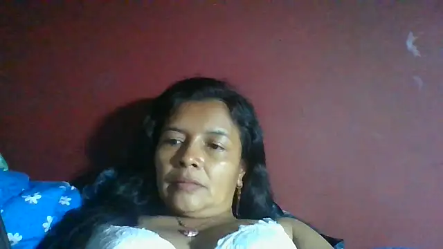 Snapshot of DianaOchoa_ chatting on 07/13/26, 03:39 DianaOchoa online show from 07/13/26, 03:39