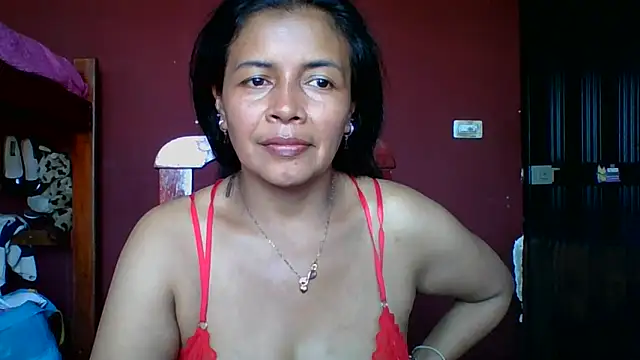 DianaOchoa  online show from 10/02/25, 08:12