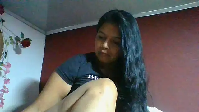 Snapshot of DianaOchoa_ chatting on 06/16/26, 02:00 DianaOchoa online show from 06/16/26, 02:00