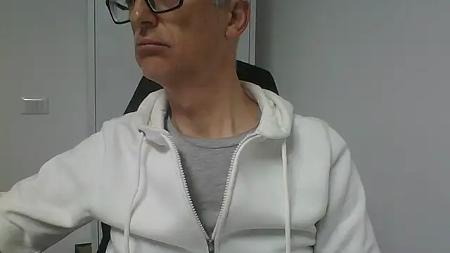 Sensor2000 online show from 12/22/25, 08:03