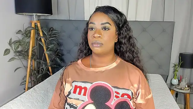 Keily-w online show from 11/17/25, 08:35