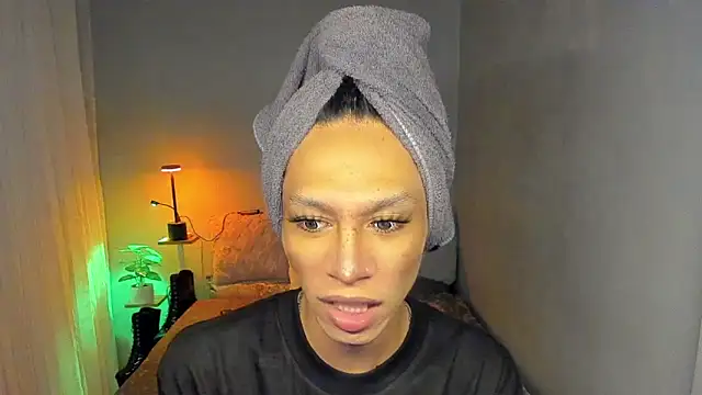 anitacruise online show from 10/17/25, 09:16