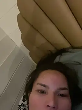 Queen Of all Media online show from 09/24/25, 07:26