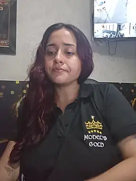 candy  fox  online show from 10/28/25, 09:14