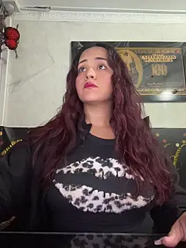 candy  fox  online show from 11/02/25, 12:10