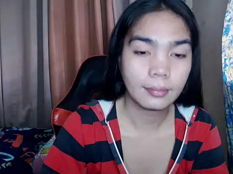 Simple Martina online show from 10/06/25, 01:29