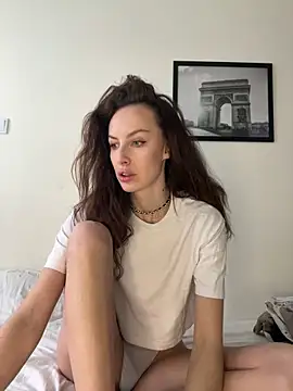 goodgirldevil online show from 02/02/26, 01:21