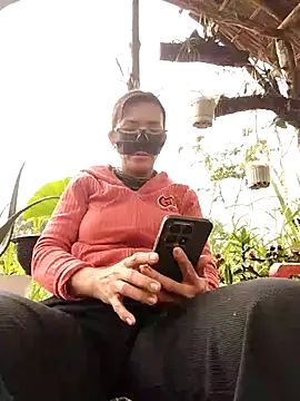 Tina 2pp online show from 11/07/25, 12:04