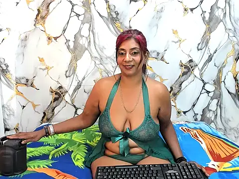 Snapshot of indianerotica69 chatting on 09/21/25, 07:46 indianerotica69 online show from 09/21/25, 07:46