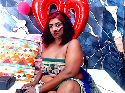 indianerotica69 online show from 02/13/26, 10:15