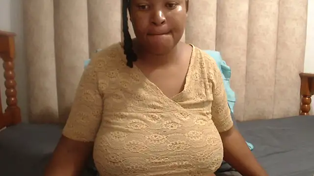 Sexybusty01 online show from 03/06/26, 08:09