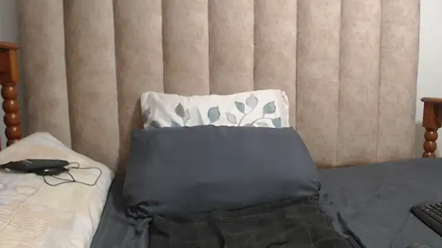 Sexybusty01 online show from 09/23/25, 06:26