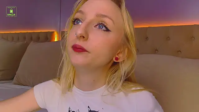 maya snow online show from 11/22/25, 10:36