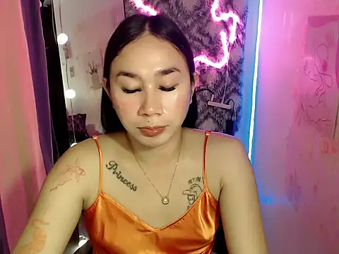 in yourdreamstarxx online show from 01/11/26, 04:25