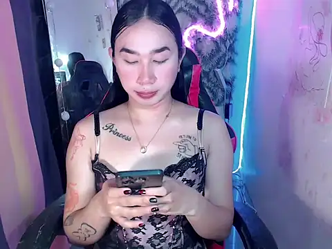 in yourdreamstarxx online show from 01/10/26, 07:36