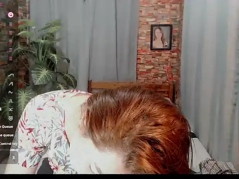 cutemac69 online show from 11/04/25, 10:52