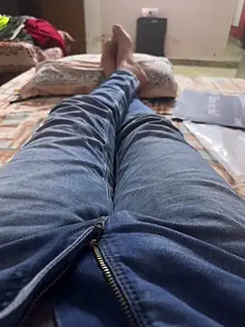 spicey sunny online show from 11/05/25, 02:20