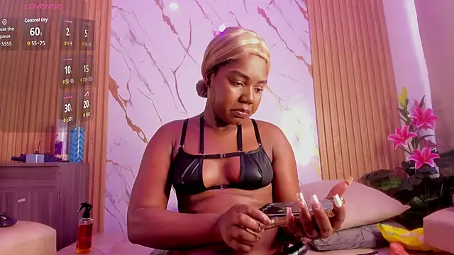 Eva Johnss online show from 12/03/25, 12:48