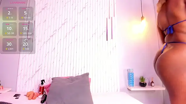 Eva Johnss online show from 12/18/25, 12:53