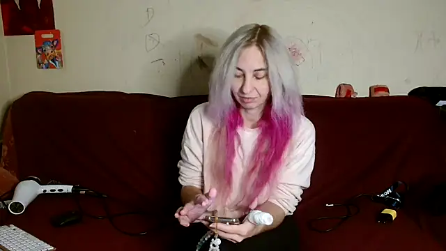 Snapshot of AsyaLulu chatting on 11/20/25, 11:00 AsyaLulu online show from 11/20/25, 11:00