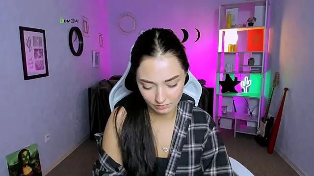 miki-niki online show from 09/10/25, 05:45