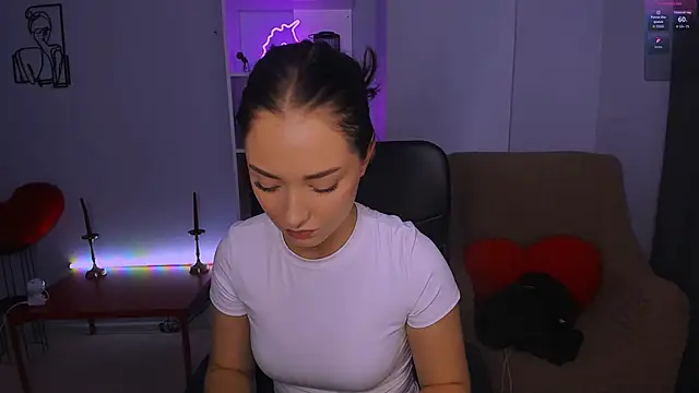 miki-niki online show from 11/14/25, 10:41