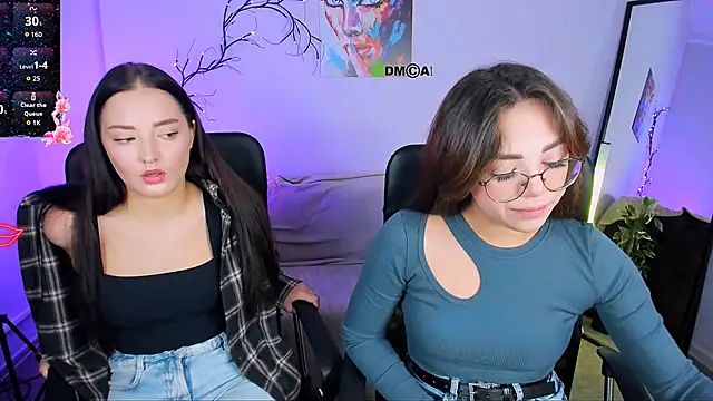 miki-niki online show from 10/15/25, 12:13