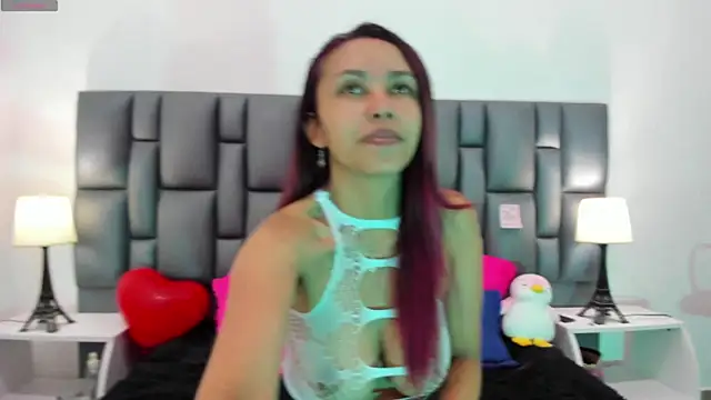 valeriasweet  online show from 09/22/25, 12:33