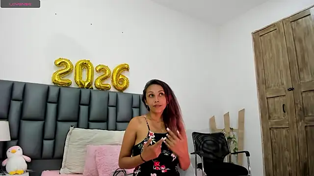 valeriasweet  online show from 01/14/26, 05:38