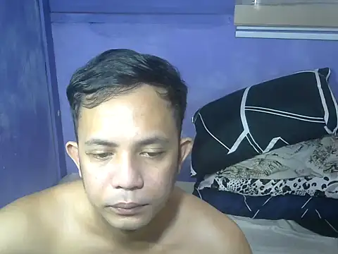 hotcumboi69 online show from 02/21/26, 03:52