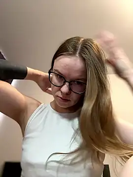 Snapshot of _CherryBloom_ chatting on 01/07/26, 08:19 CherryBloom online show from 01/07/26, 08:19