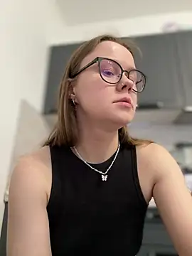  CherryBloom  online show from 03/11/26, 01:05