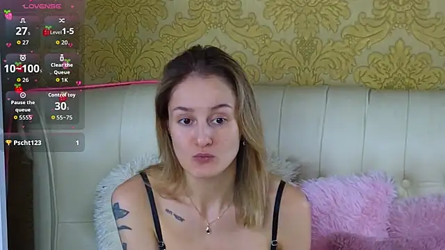 RosieBlossom online show from 02/12/26, 07:46