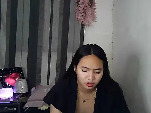 Snapshot of Sexyjane_24 chatting on 11/01/25, 10:31 Sexyjane 24 online show from 11/01/25, 10:31