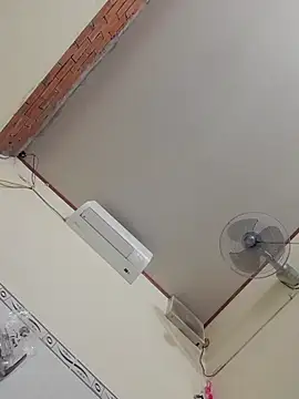 ducpham6565 online show from 11/04/25, 05:06