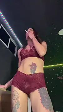 naho love online show from 11/20/25, 06:14