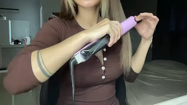 Min sara69 online show from 03/19/26, 04:01