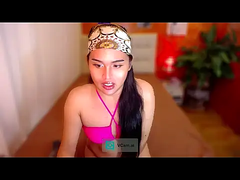 urmidnightcravingsxx online show from 01/10/26, 06:03