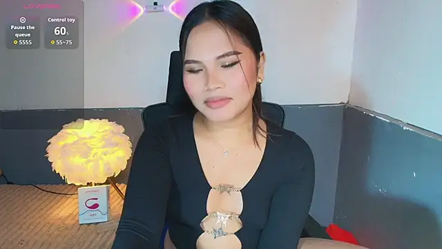 Nathalie Lustx online show from 07/08/26, 09:26