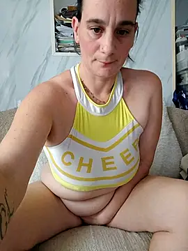 caro252 online show from 01/08/26, 01:28
