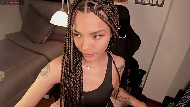 Nati     online show from 09/18/25, 03:20