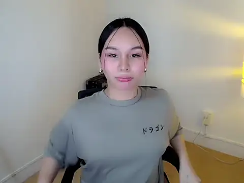 holly tabby online show from 01/07/26, 09:09